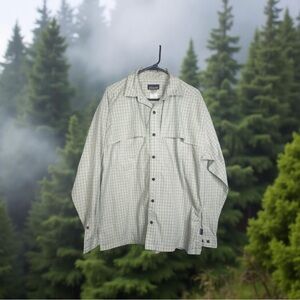 Patagonia Blue and Gray Lightweight Shirt Jacket